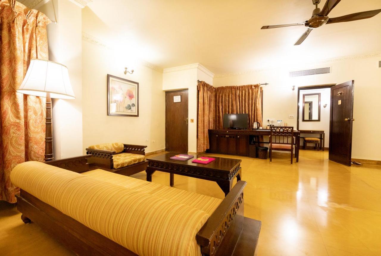 Fort JadhavGADH -A GADH Heritage Hotel Sasvad Eksteriør billede